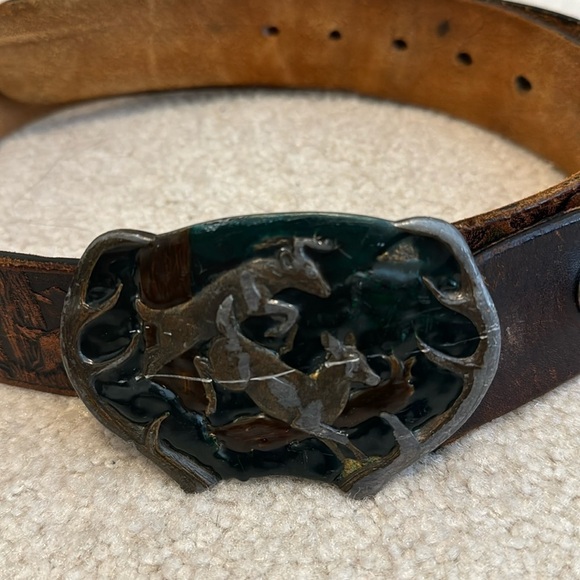 Bergamot Other - Men’s Bergamot Enameled Deer Buckle with Deer/Forest Vintage Leather Belt Sz 38